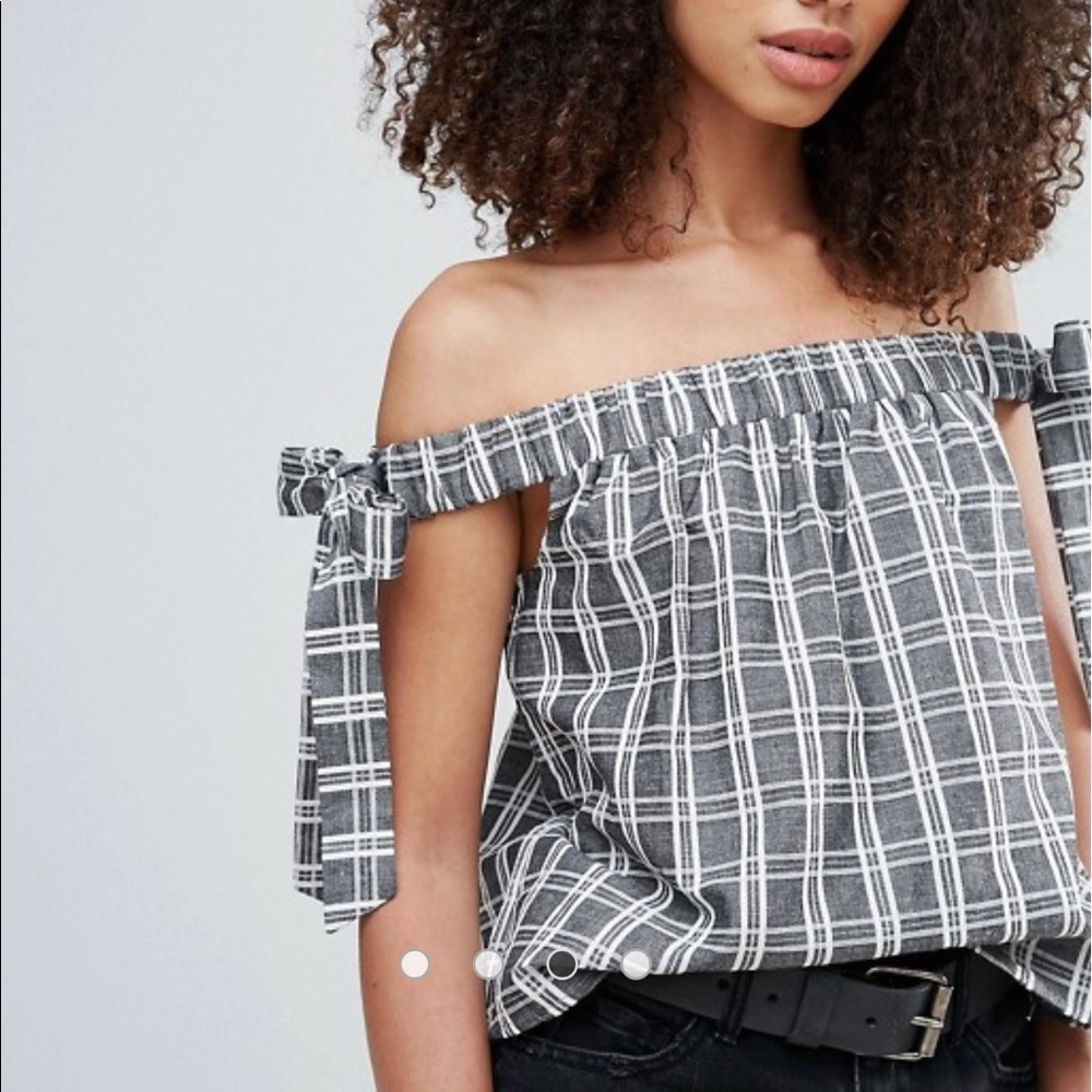 NWT💕Mink Pink Check Off The Shoulder Top